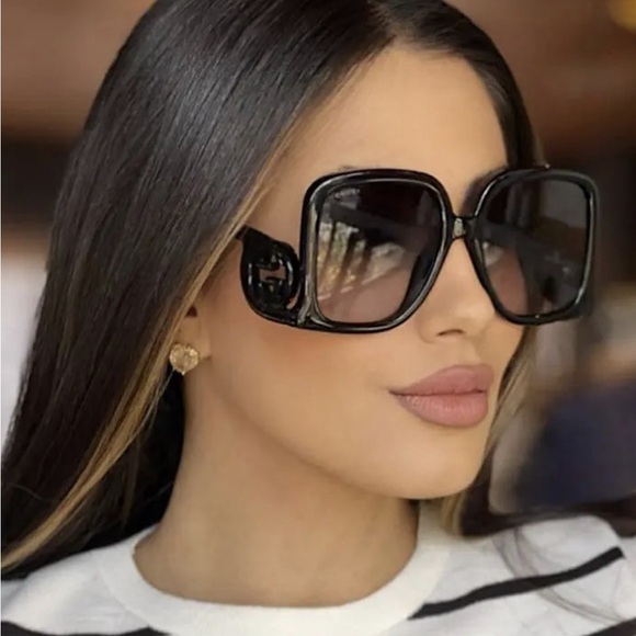 Gucci Accessories - Gucci GG1326S Sunglasses New